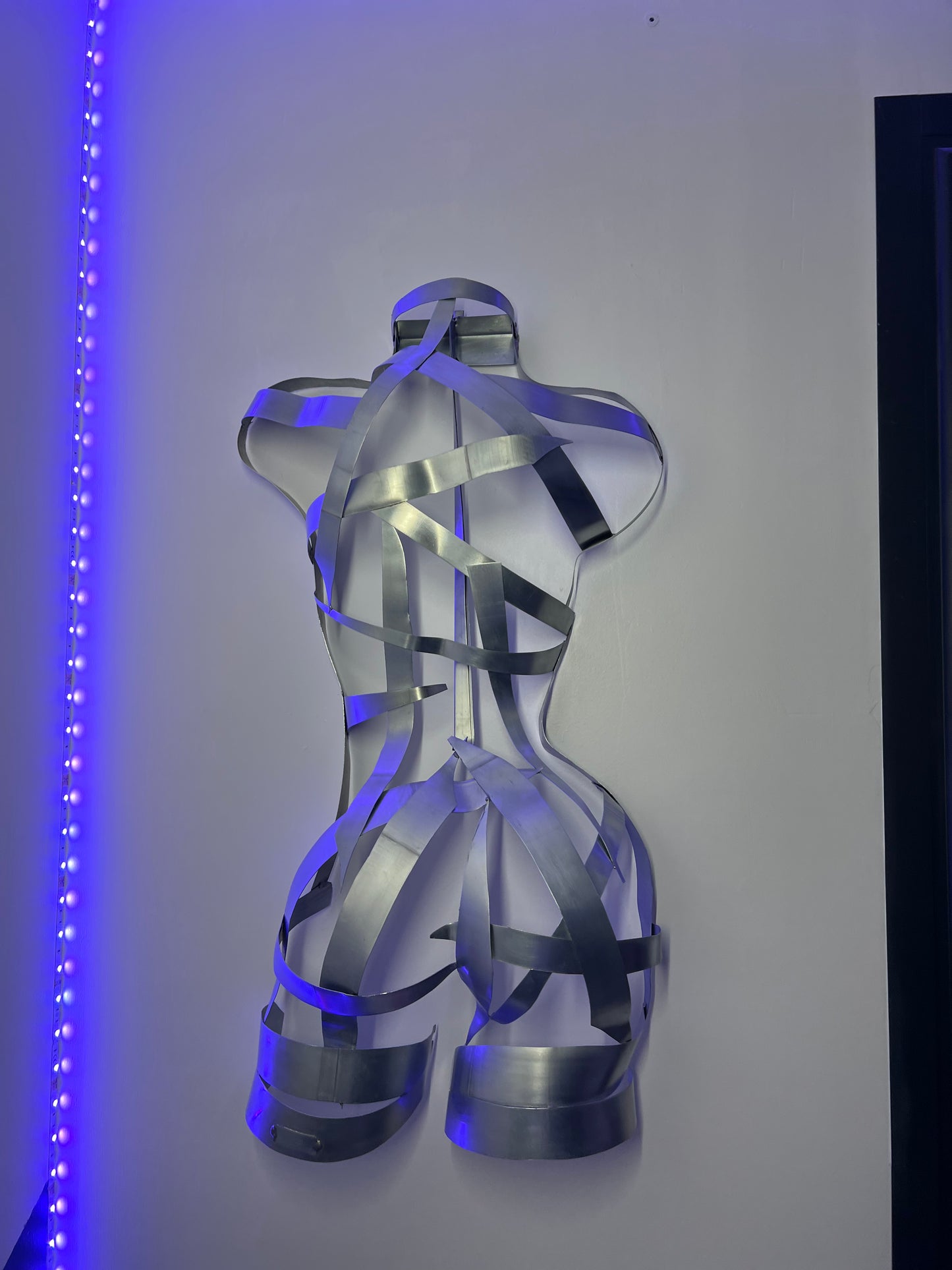 BUSTE DE FEMME EN ZINC