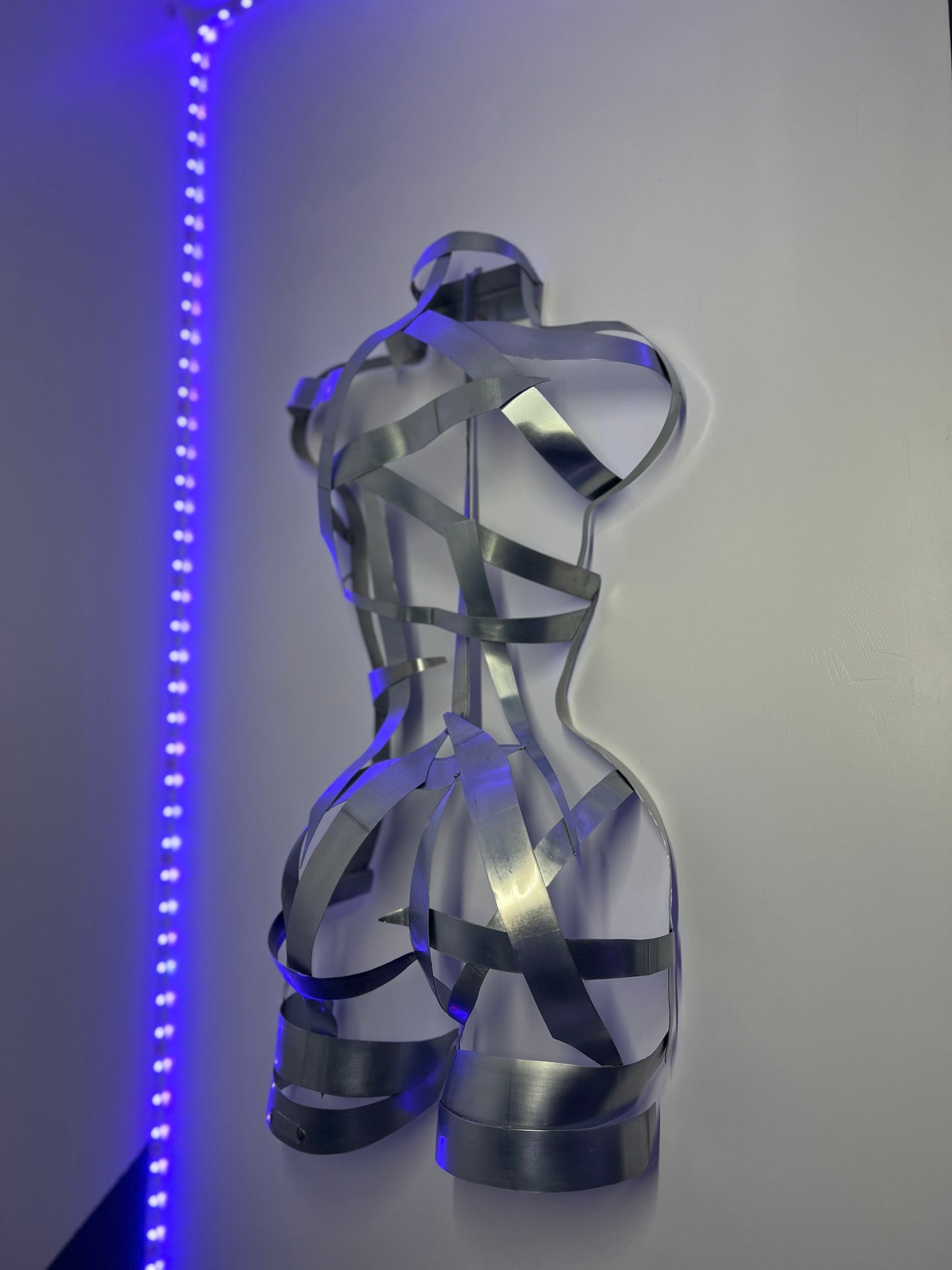 BUSTE DE FEMME EN ZINC