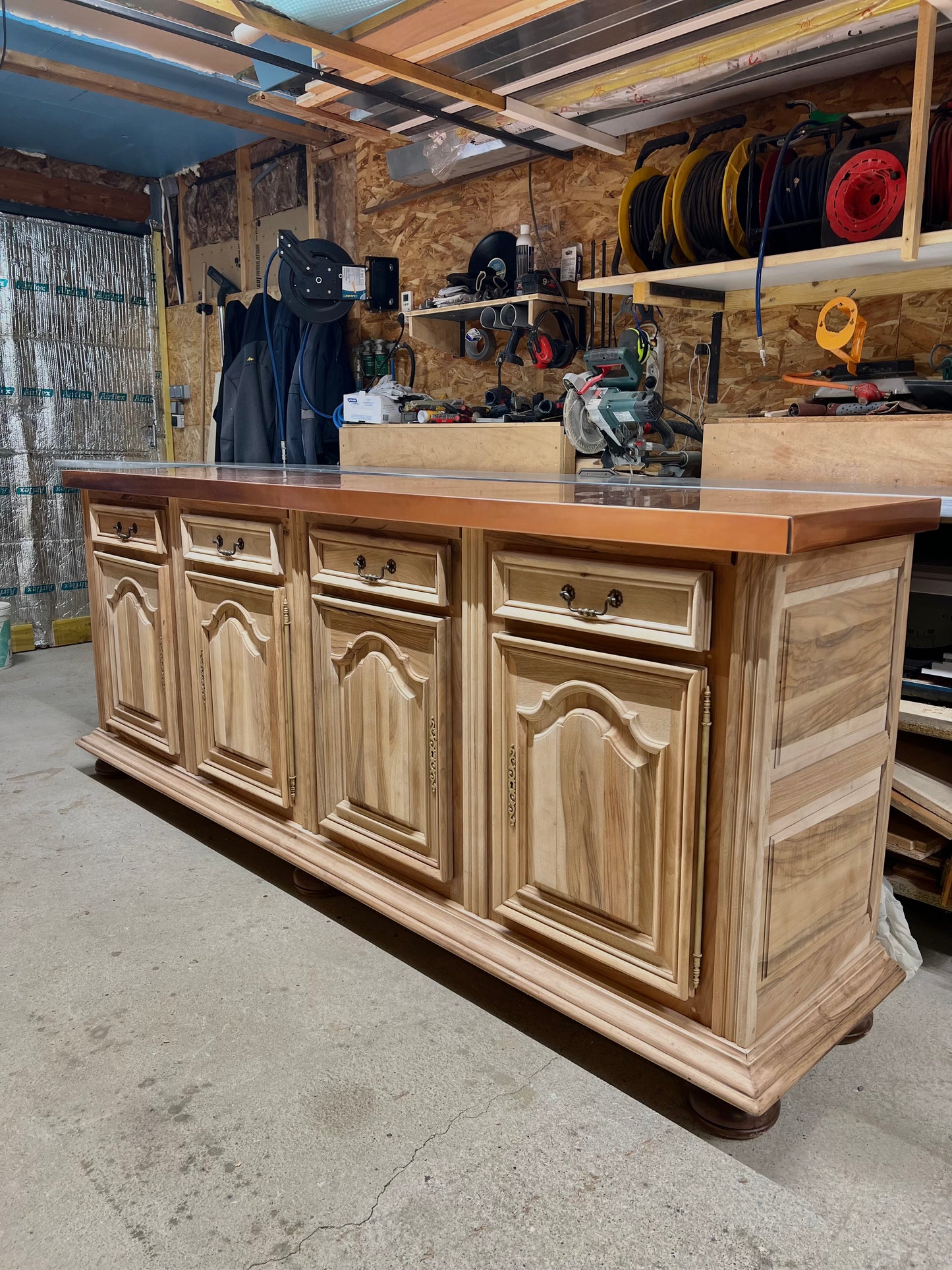 Buffet en Noyer massif