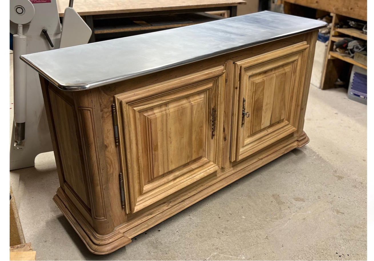 BUFFET EN NOYER MASSIF