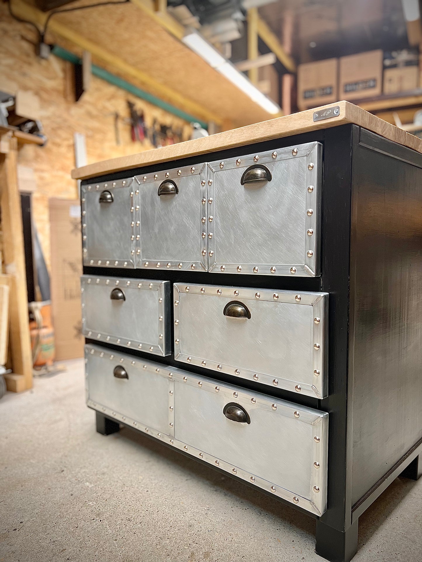 COMMODE INDUSTRIELLE