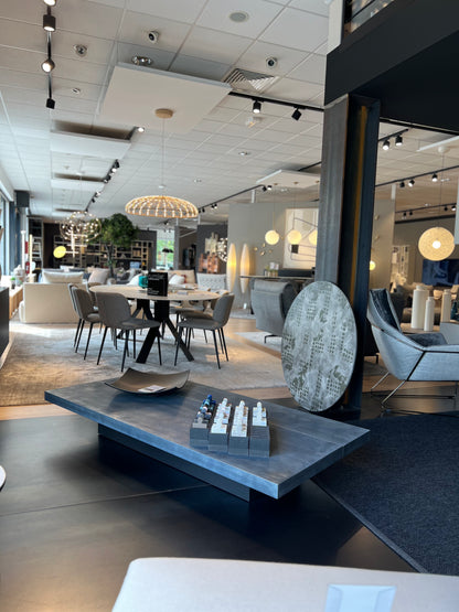 TABLE PLATINIUM