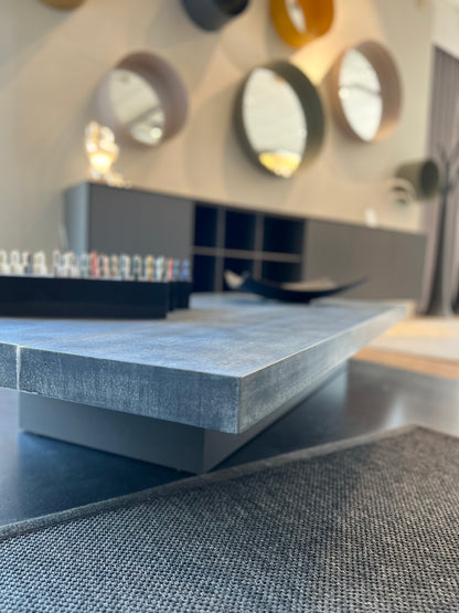 TABLE PLATINIUM