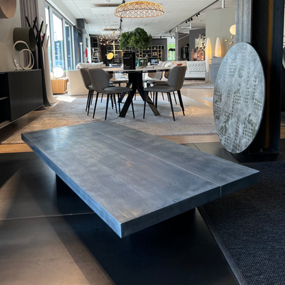 TABLE PLATINIUM
